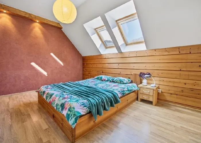 Kasekuma House With Comforts Well Located *